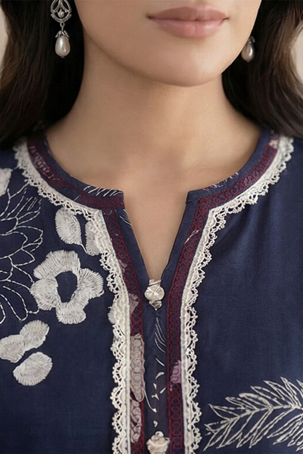 3-Pcs Stitched Lawn Suit Monochrome Muse