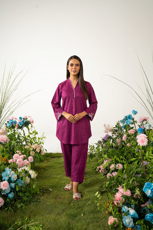 2-PIECE EMBROIDERED SUIT